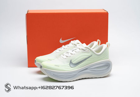 Nike Vomero Plus Barely Volt HV8154-103 Size 36-46